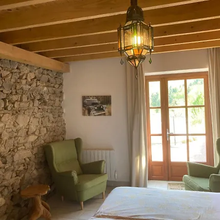 Bed & Breakfast Le Bois Du Four