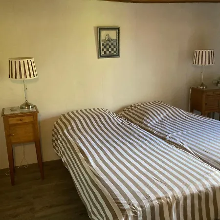 Le Bois Du Four Bed & Breakfast